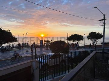 Departamento de 3 habitaciones, Lima · ¡Dúplex Exclusivo Frente Al Mar en Miraflores – Primer Piso Elevado