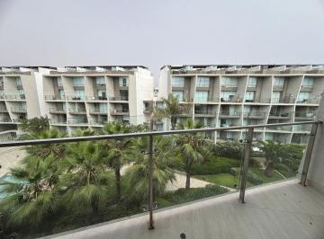 Departamento de 3 habitaciones, Lima · Triplex Cln Piscina en Venta en Condominio Ocean Reef