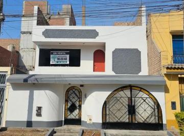 Casa de 4 habitaciones, Lima · Venta de Casa en San Martin de Porres