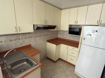 Departamento · 86m² · 3 Dormitorios · 1 Estacionamiento · Departamento en Tercer Piso en Av La Mar