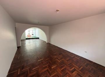 Casa de 6 habitaciones, Lima · Vendo Casa de 237 m² Excelente Ubicacion en Ate