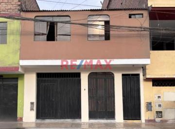Casa de 7 habitaciones, Lima · En Venta Casa de 2 Pisos con Estructura Para 3 + Azotea – Ubicación Estratégica, Ambientes Renovados