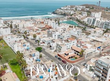 Casa · 386m² · 6 Dormitorios · 6 Estacionamientos · Exclusiva Casa de Playa en Santa María del Mar – Vista Al Mar y Piscina