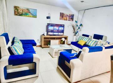 Departamento de 3 habitaciones, Arequipa · Departamento en Alquiler - Cabaña Maria