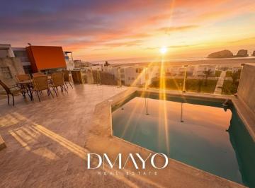 Casa · 258m² · 4 Dormitorios · 8 Estacionamientos · Venta Casa de Playa 3 Niveles con Vista Al Mar 4d 4b Piscina Club House