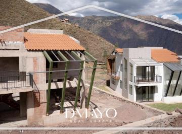 Casa · 200m² · 3 Dormitorios · 2 Estacionamientos · Casa de Campo en Urubamba en El Corazón del Valle Sagrado en Cusco