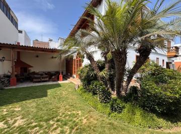 Casa de 4 habitaciones, Lima · ¡Se Vende Linda Casa en Esquina en San Isidro!