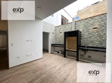 Casa · 274m² · 5 Dormitorios · 2 Estacionamientos · Casa en Venta Pueblo Libre
