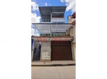 Casa · 361m² · 11 Dormitorios · Se Vende Casa de 4 Pisos, Jr. Huaraz 111, 1/2 Cuadra Via de Evitamiento, Cajamarca