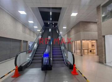 Local comercial · 10m² · Local en Venta en Centro Comercial Bolognesi, chiclayo.(C. Melendres)