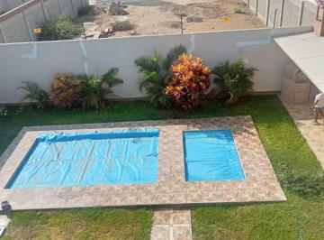 Casa de 5 habitaciones, Trujillo · Venta de Hermosa Casa de Campo con Piscina en Laredo – Trujillo