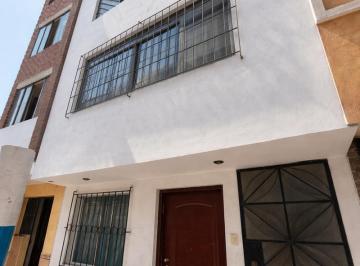 Local comercial · 50m² · 3 Dormitorios · Venta de Local Comercial en Privilegiada Zona del Rimac