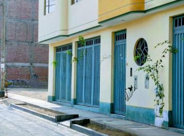 Garage , Lima · Estacionamiento de 49.50 m² Guindones 168