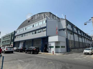 Local comercial , Lima · Edificio de 3 Frentes en El Centro de Lima (Parque de La Exposiciòn)