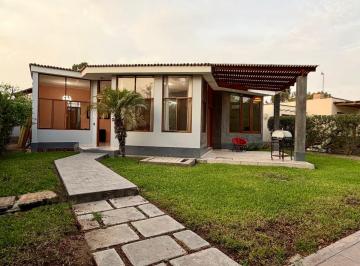Casa de campo de 3 habitaciones, Chincha · Alquiler Casa de Campo en Condominio
