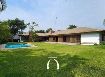 Casa de 4 habitaciones, Lima · Exclusiva Casa de un Piso en Sol de La Molina – 1.600 m² de Terreno y Estilo Rústico