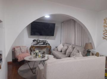Casa de 6 habitaciones, Lima · Casa en Alquiller en Cercado de Lima (Sin Aires) - $3329 Negociables