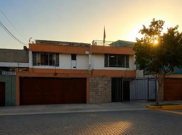 Casa de 5 habitaciones, Lima · Venta de Casa en San Isidro