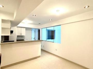 Departamento · 40m² · 2 Dormitorios · 1 Estacionamiento · Alquilo Moderno Departamento con Cochera