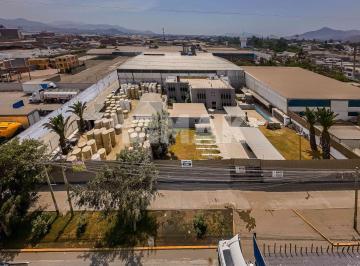 Terreno / Lote , Lima · ¡Excelente Terreno Comercial en La Av Las Torres en Alquiler!
