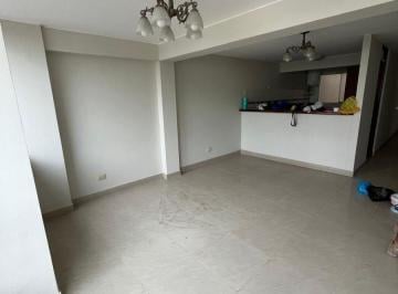Departamento de 3 habitaciones, Lima · Flat en Alquiler en La Calera, Surquillo, Perú