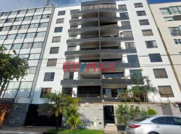Departamento de 2 habitaciones, Lima · Dúplex en Venta – Vive con Amplitud y Estilo en Miraflores