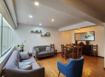 Departamento de 3 habitaciones, Lima · Departamento Duplex en Venta en Surco – 3 Dorm.