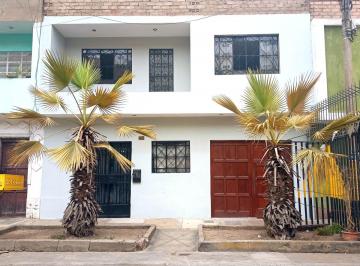 Casa de 5 habitaciones, Lima · Se Vende Casa en San Martin de Porres