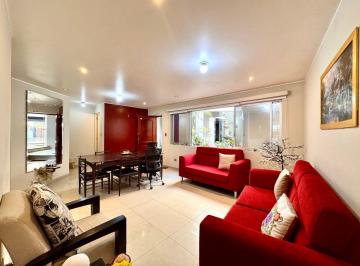 Departamento de 3 habitaciones, Lima · 1er Piso, a Espalda de Av Benavides y del Ovalo Higuereta, Cerca Al Parque Alvariño