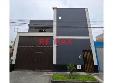 Casa de 6 habitaciones, Lima · Venta Gran Casa /chorrillos