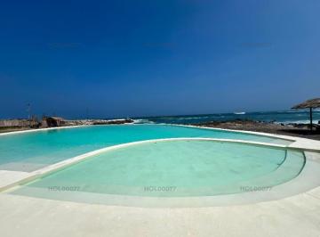 Casa de playa · 200m² · 5 Dormitorios · 4 Estacionamientos · Venta Bella Casa Playa Cangrejos, Km. 35 Pan. Sur