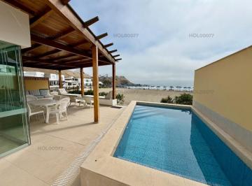 Casa de playa · 250m² · 4 Dormitorios · 4 Estacionamientos · Venta Espectacular Casa de Playa Palillo. 1ra Fila. Justo Frente a Playa