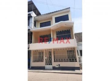 Casa de 5 habitaciones, Lima · ¡Vendo Casa en Mariscal Caceres - San Juan de Lurigancho! ️ 3 Pisos