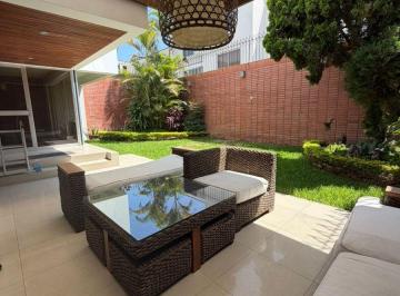 Casa de 4 habitaciones, Lima · Casa en Venta Corpac San Isidro