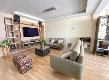 Departamento de 4 habitaciones, Lima · Departamentos Para Familia Grande