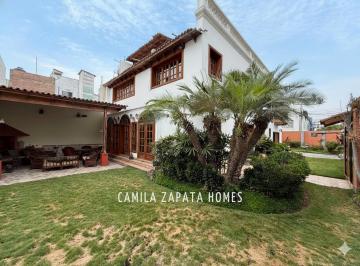 Casa de 4 habitaciones, Lima · Venta Casa en Esquina Country Club San Isidro