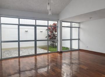 Casa de 4 habitaciones, Lima · Alquilo Vendo Hermoso Chalet Pando