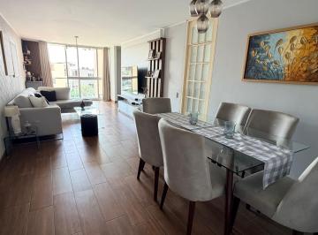 Departamento en Venta de 3 habitaciones La Molina · Departamento Remodelado en La Molina + Cochera | Zona Residencial