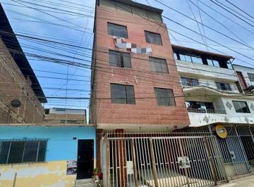Casa · 520m² · 15 Dormitorios · 1 Estacionamiento · Edificio de 5 Pisos con 8 Departamentos + Local Comercial