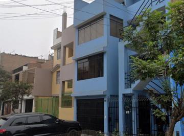 Departamento de 3 habitaciones, Lima · Departamento Amplio en Alquiler