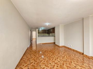 Departamento de 3 habitaciones, Lima · Departamento en Venta en Mayorazgo - Ate