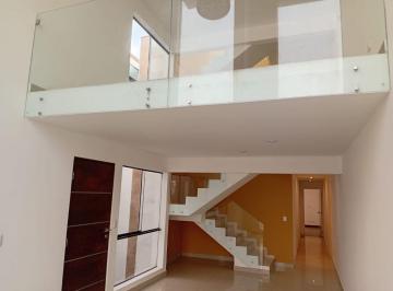 Departamento de 3 habitaciones, Lima · Surco Vendo Duplex X Intihuatana
