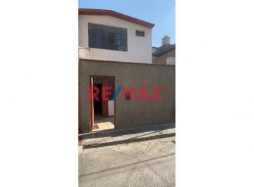 Casa · 141m² · 4 Dormitorios · Vendo Casa en Pacasmayo Calle Céntrica y Directa a Playa