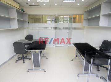 Oficina comercial · 60m² · 2 Dormitorios · Oficina en Santiago de Surco