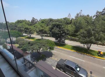 Departamento de 3 habitaciones, Lima · Dpto 147 m² Frente a Parque