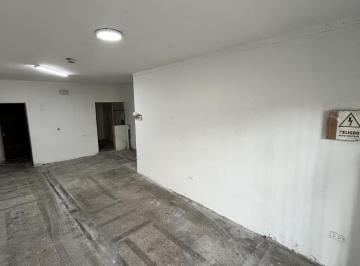 Local comercial · 43m² · Local en Venta en Bellavista Cerca Al Mercado de 43 m² Al Mejor Precio