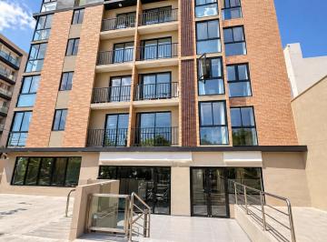 Local comercial · 155m² · Local Estratégico en San Miguel – Debajo de Edificio de 20 Pisos y Frente a Parque