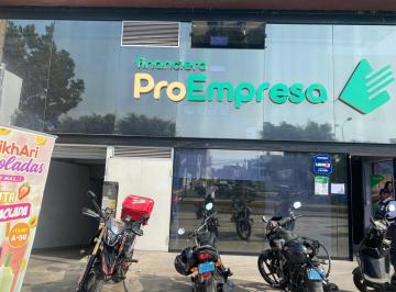 Local comercial · 184m² · Local en Bellavista
