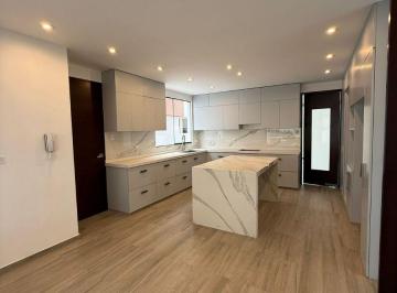 Casa de 4 habitaciones, Arequipa · Casa en Venta en Urb. Privada con Exelentes Acabados en Cerro Colorado