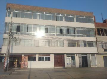 Local comercial · 224m² · 4 Estacionamientos · Local Comercial con Inmejorable Ubicación - Av Trapiche Comas